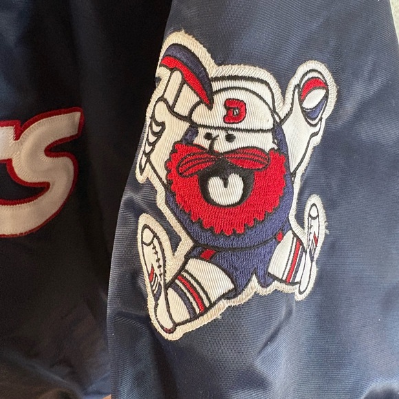 Vintage Denver Nuggets Jacket/Near Perfect Condition ✅ - Picture 2 of 6